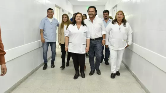 101411-el-hospital-de-rosario-de-la-frontera-sumara-64-camas-y-nuevo-edificio-para-el-de-el-potrero-saenz-verifico-las-dos-obras