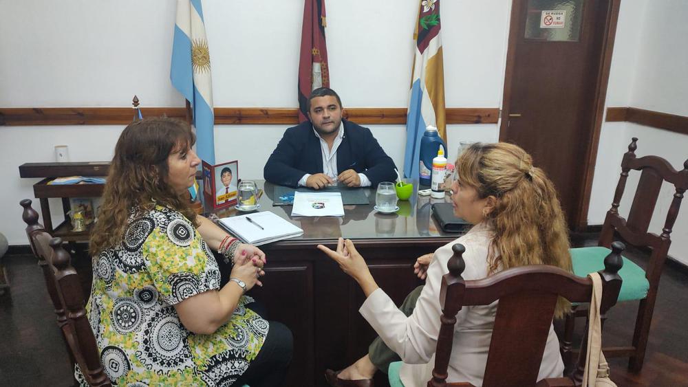 d60af959-7c5c-4e7f-8d0c-42bc02ec8dd2