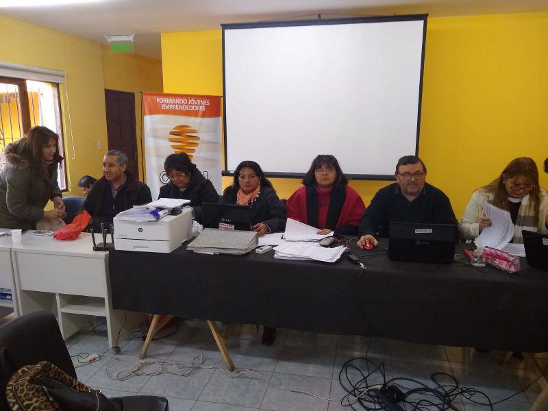 3278-se-desarrollan-con-normalidad-las-titularizaciones-de-los-docentes-del-nivel-primario