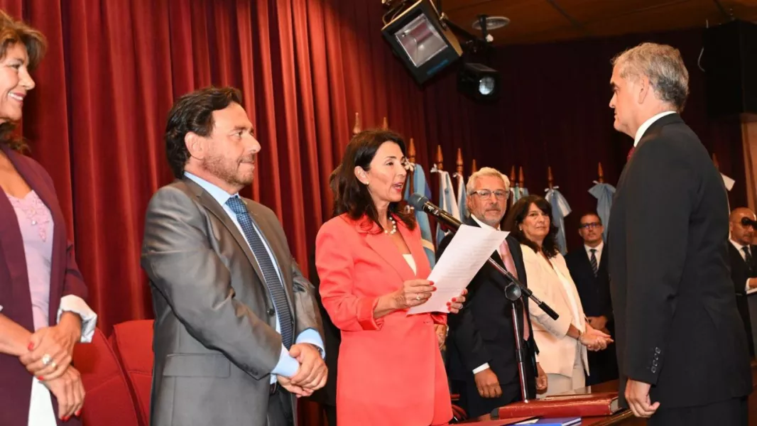 106600-el-gobernador-gustavo-saenz-participo-del-juramento-de-los-nuevos-jueces-de-la-corte-de-justicia