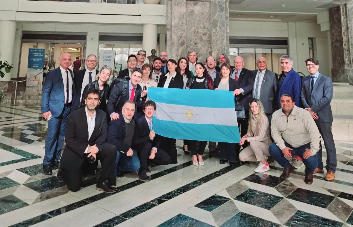 dfa240b1-59c4-49ce-98b0-2723a9fe772d