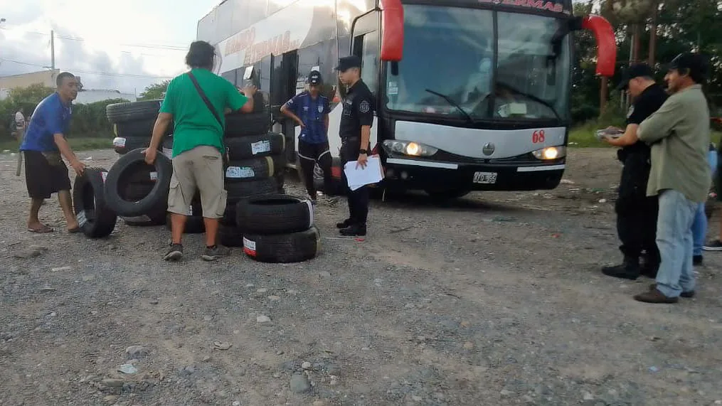 76551693-2f1e-44bf-8077-880c454df9ec