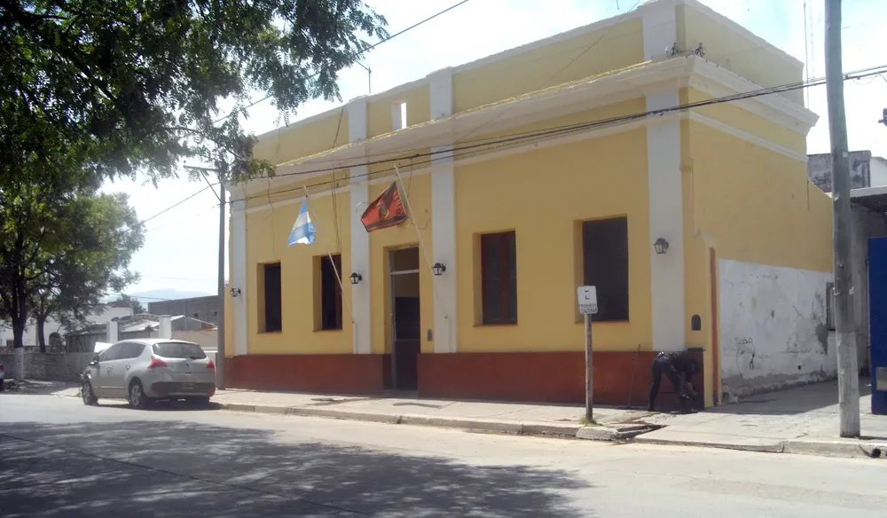 multimedia.normal.82006e50015fbcf8.636f6d69736172696120726f736172696f5f6e6f726d616c2e4a5047