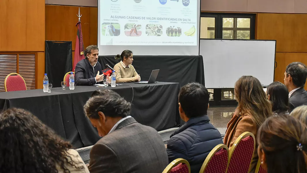 23549-impulsan-un-modelo-de-cadenas-de-valor-para-fortalecer-la-produccion-y-el-desarrollo-territorial