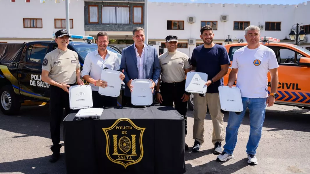 17800-incorporan-tecnologia-al-sistema-de-comunicacion-policial-y-de-defensa-civil