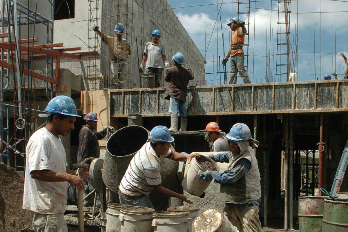 nota-1722926-alarmados-paralizacion-obras-uocra-empresarios-construccion-pronunciaron-contra-javier-milei-1073176