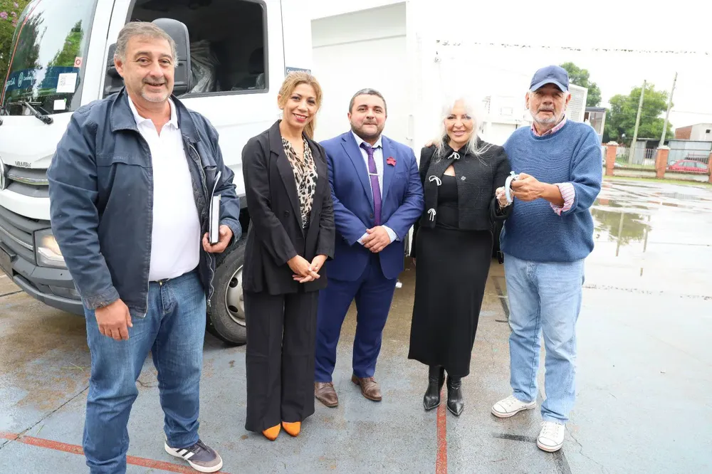 484285783_958747783110913_4608793169498323543_n