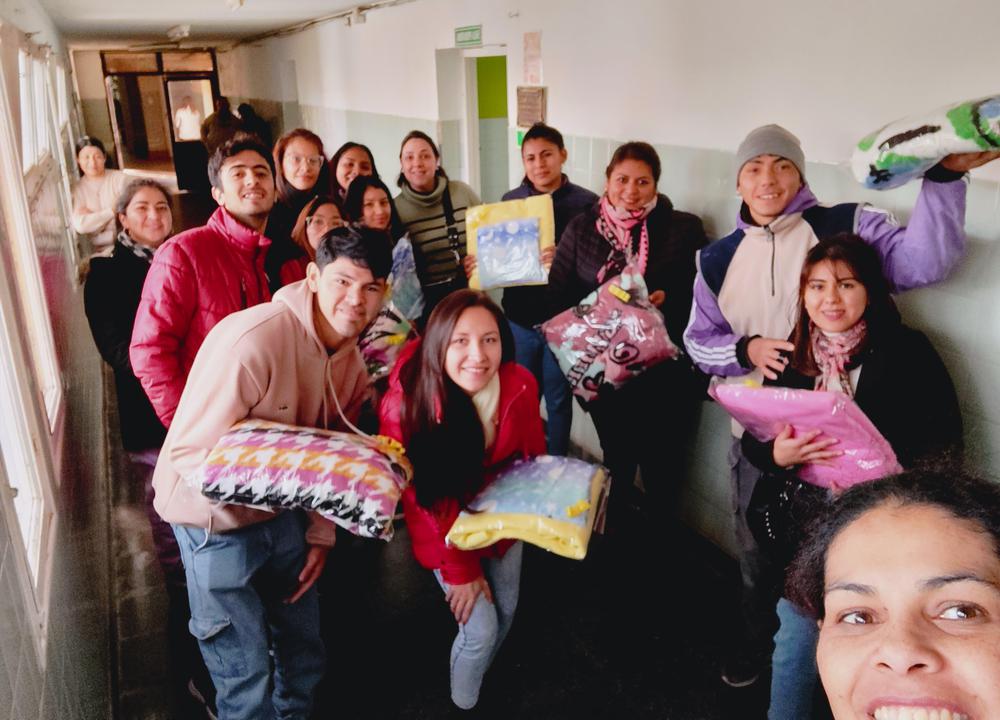 ea6f9340-23c5-47d1-b701-26ecfcaf33c0