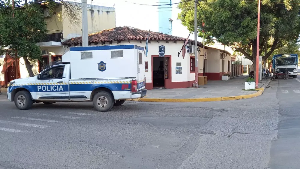 comisaría joaquin v gonzalez