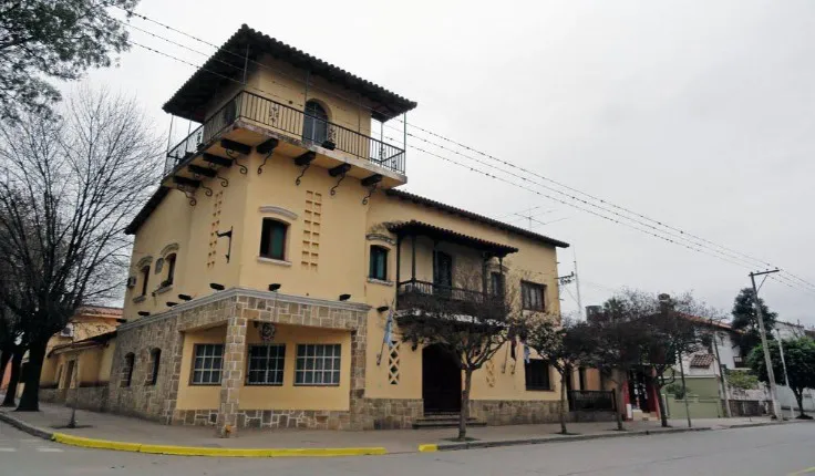 4c9c810e-e05c-40e0-9c6a-b0251da038fb