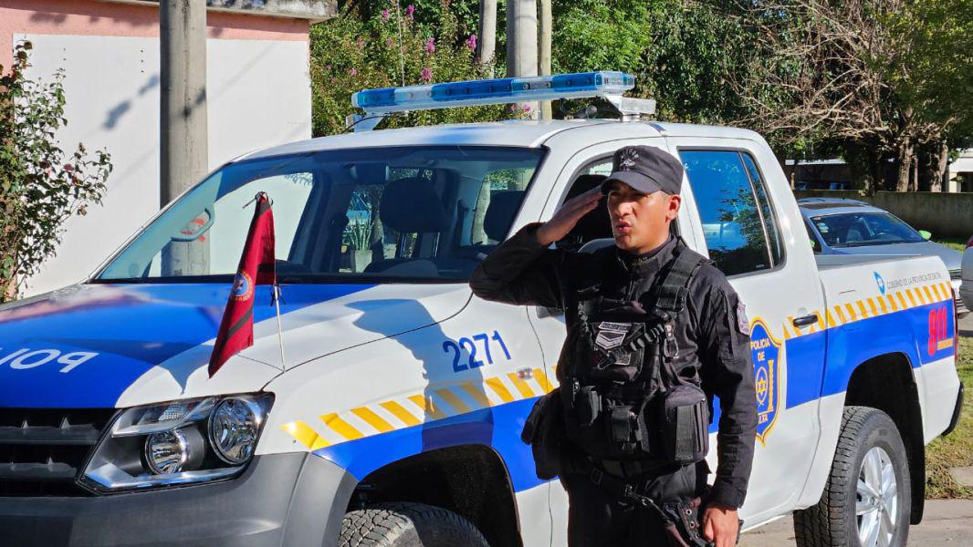 11363-entrega-de-movil-0-km-para-la-unidad-regional-de-rosario-de-la-frontera