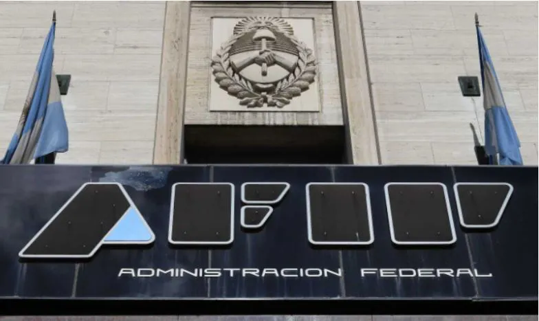 multimedia.normal.b2ecdcb872a98995.YmxhbnF1ZW9fbm9ybWFsLndlYnA=