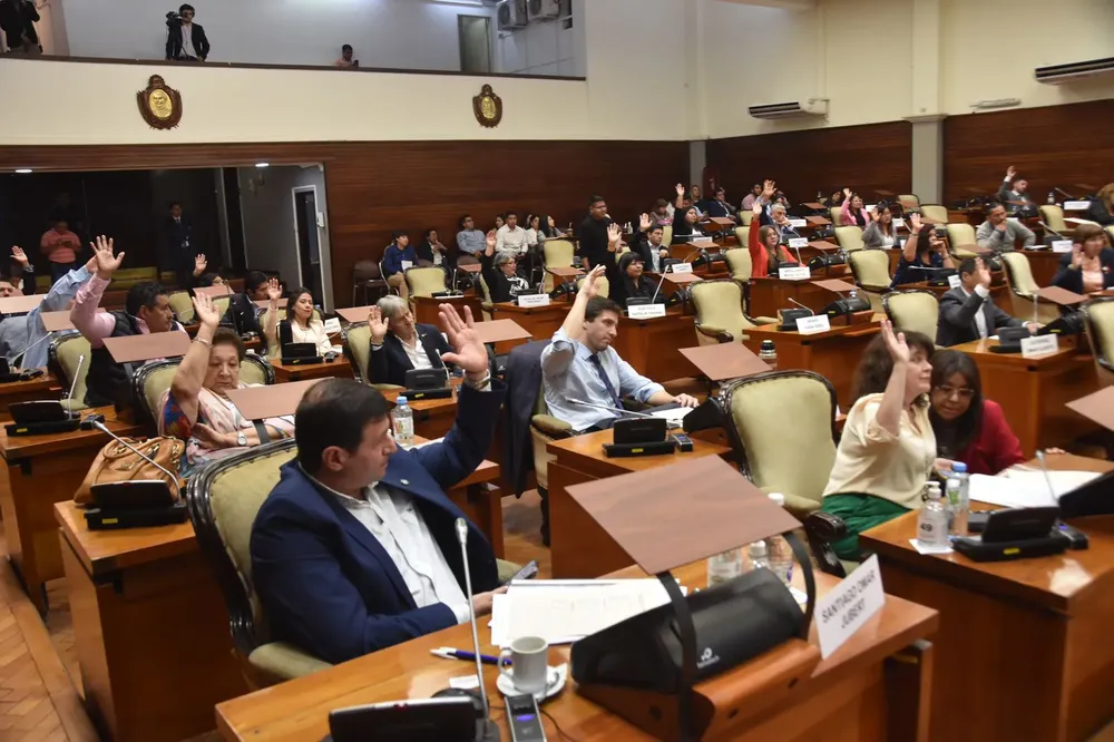 multimedia.grande.9065ab08d5cd7a57.MjAyNDA5MThfMjEzMTU1X2dyYW5kZS53ZWJw