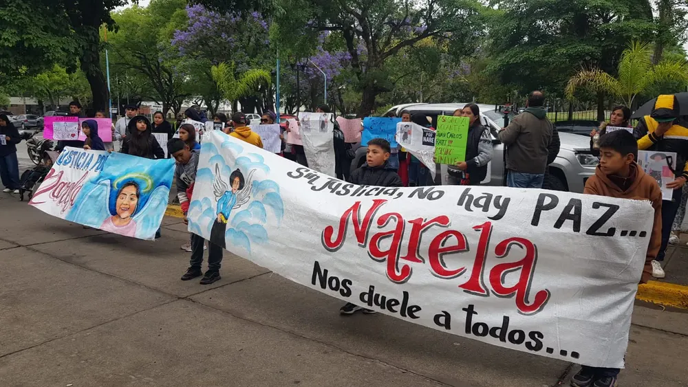 4b0d07b2-69b9-4833-a57b-48f4709a7c67