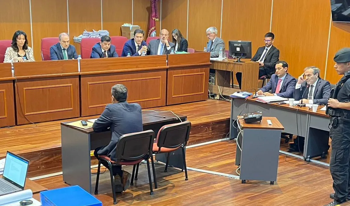 jury.parisi