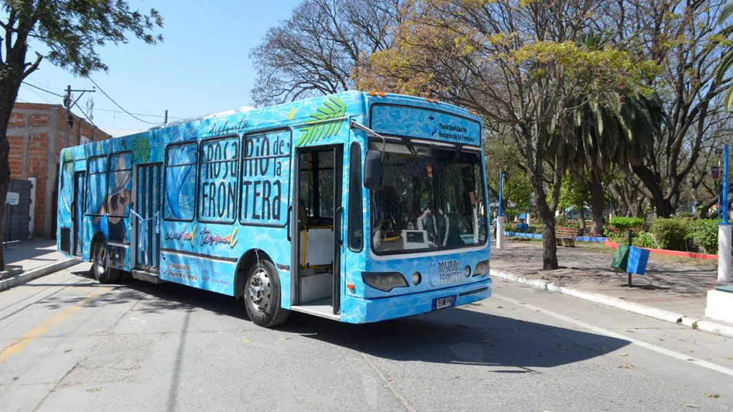 13949-el-gobierno-de-la-provincia-dono-una-unidad-de-saeta-al-municipio-de-rosario-de-la-frontera