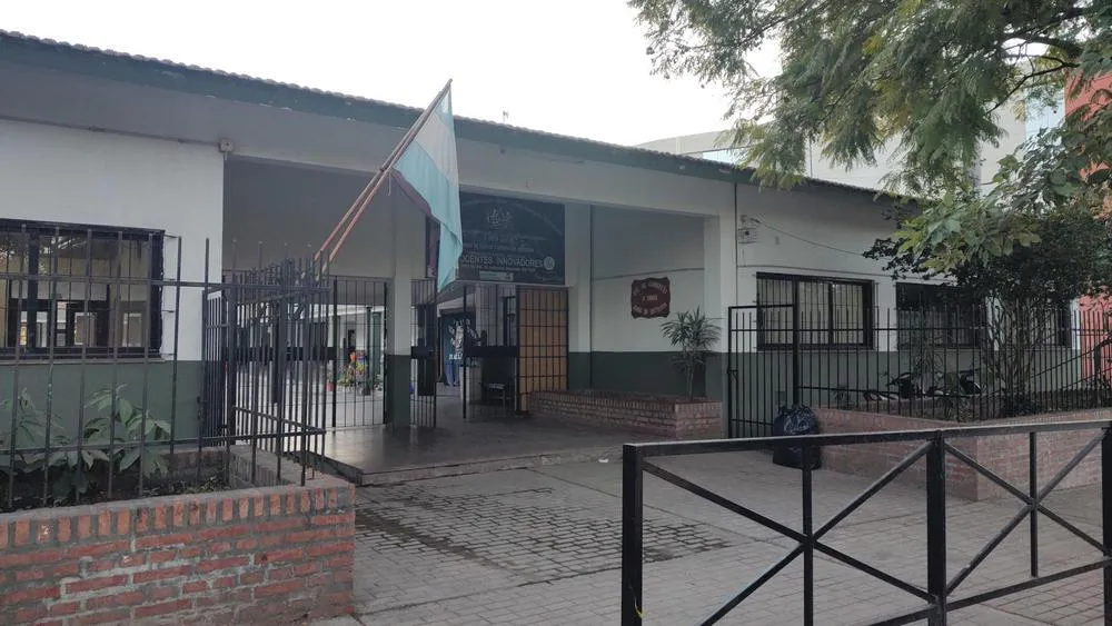 Escuela de Comercio "José Manuel Estrada" 