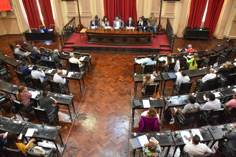 sesion de legislatura salta
