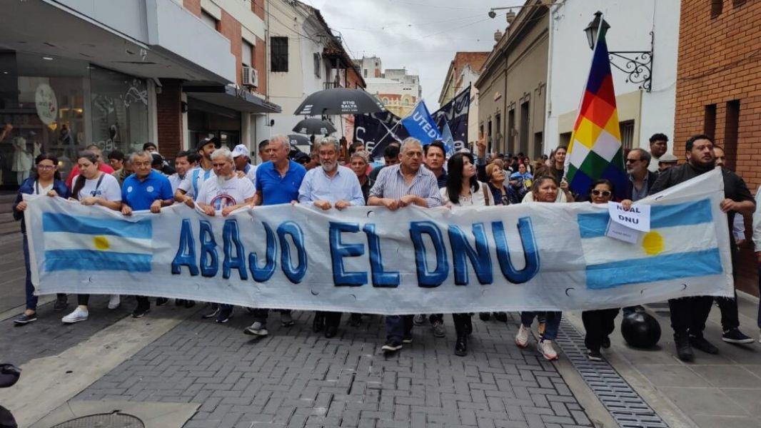 85150-la-cgt-salta-ratifico-el-paro-y-llamo-a-un-plenario-de-regionales