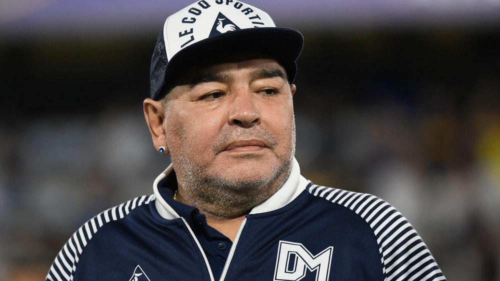 skynews-diego-maradona-footballer_5159843