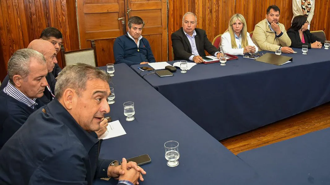 14301-mangione-informo-a-senadores-sobre-la-situacion-epidemiologica-de-la-provincia