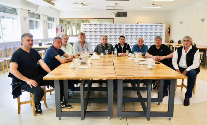 multimedia.normal.8e3fb942f1685394.cGFybyB0cmFuc3BvcnRlX25vcm1hbC53ZWJw