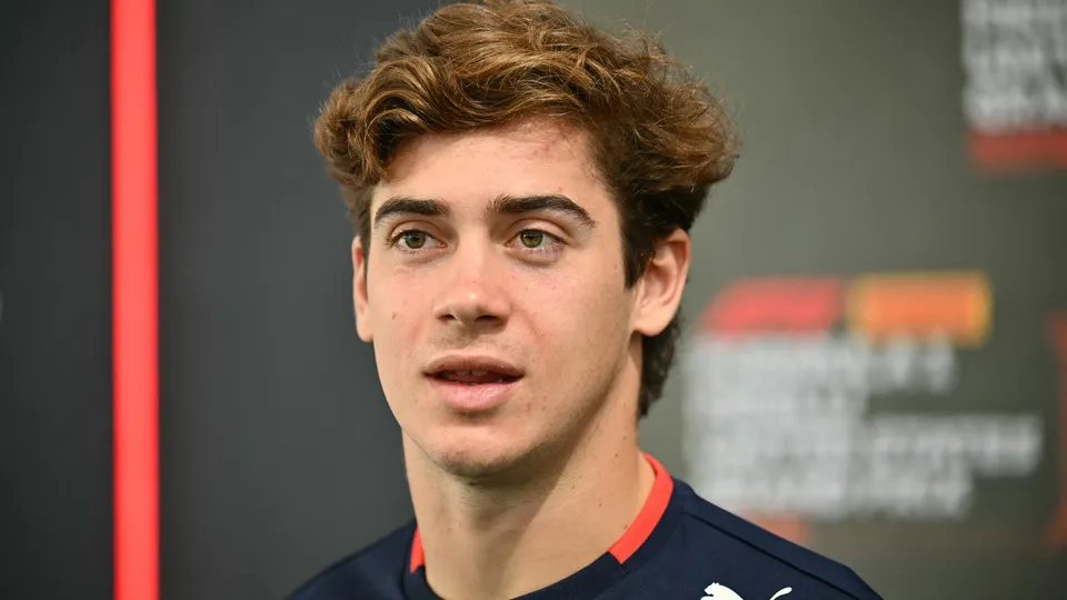 887514-colapinto-afp2-