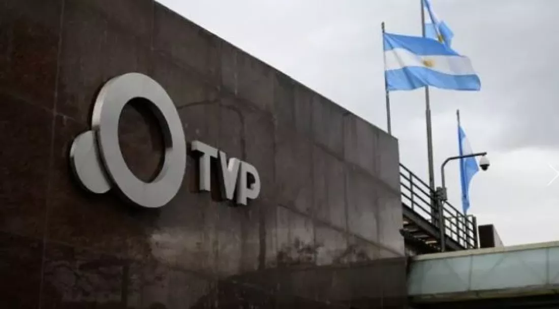 116952-el-gobierno-interrumpe-los-contenidos-de-redes-y-web-de-los-medios-publicos