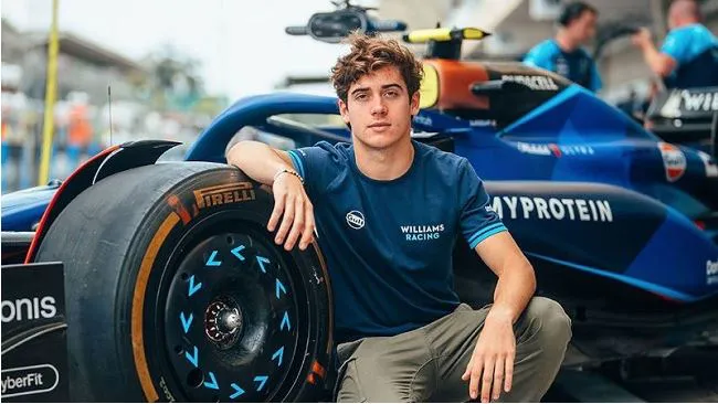 multimedia.normal.a756e68e20d622da.Y29sYXBpbnRvX25vcm1hbC53ZWJw