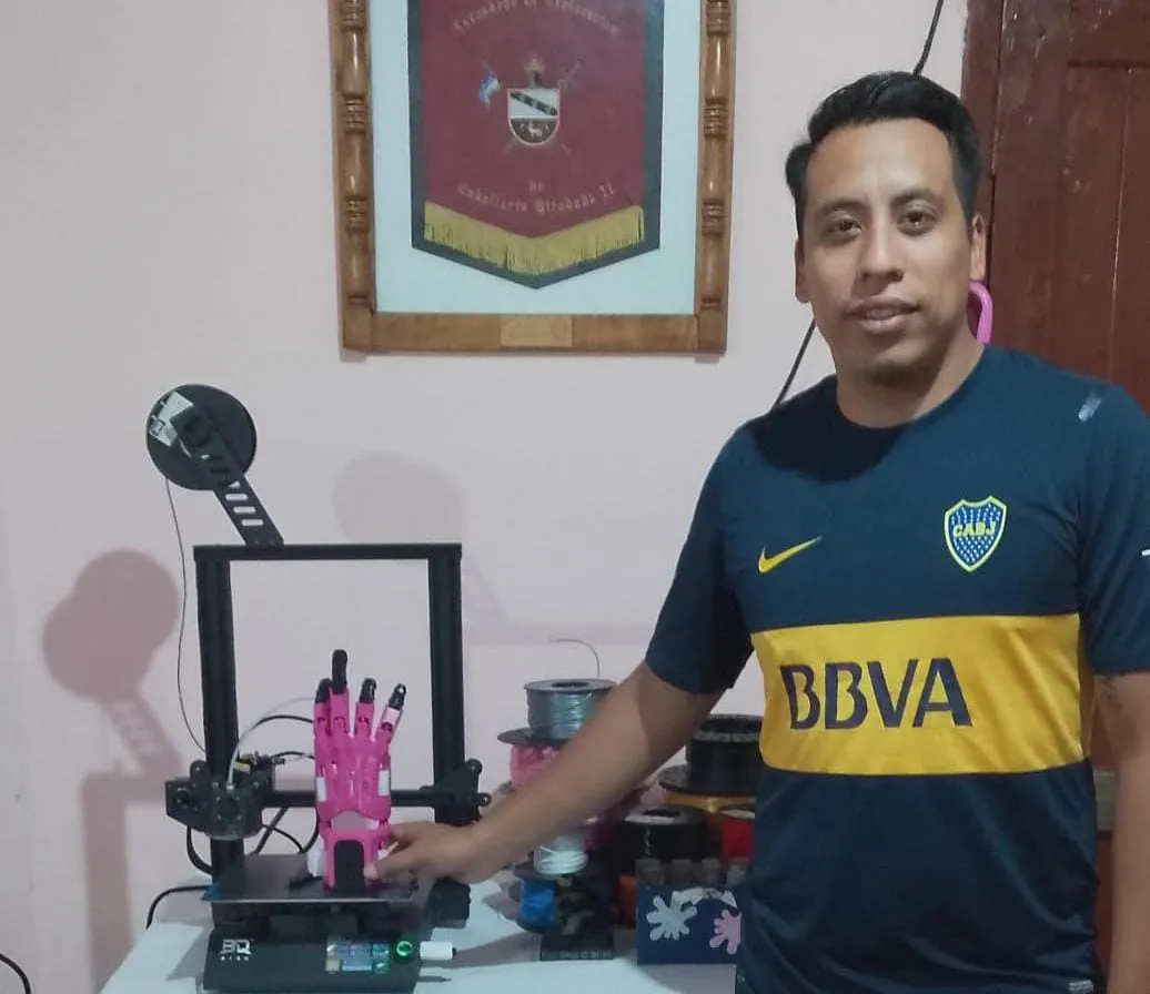 012eaaa5-1c1a-4c43-a42b-118898d49e20