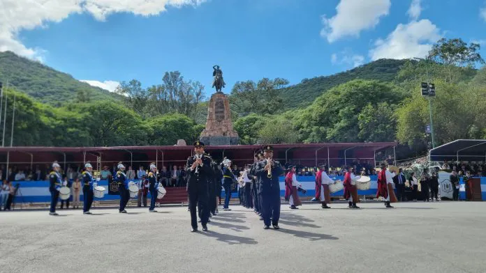 WhatsApp-Image-2025-03-25-at-1.22.18-PM-1-1-696x392