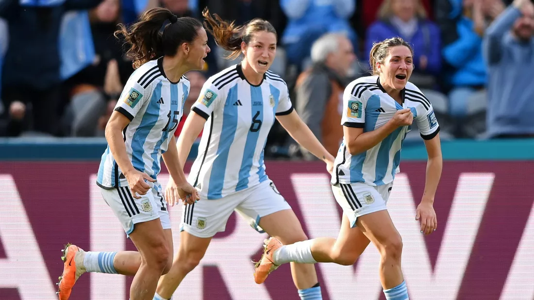 117157-tres-jugadoras-renunciaron-a-la-seleccion-argentina-en-medio-de-fuertes-criticas-a-la-afa