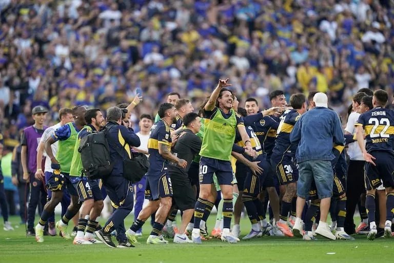 44d702ce440b6133df9b4cef83150431