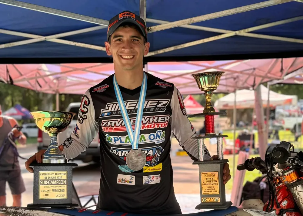 d98fc7f6-4c52-4599-bc9f-a7ab0f6b9685