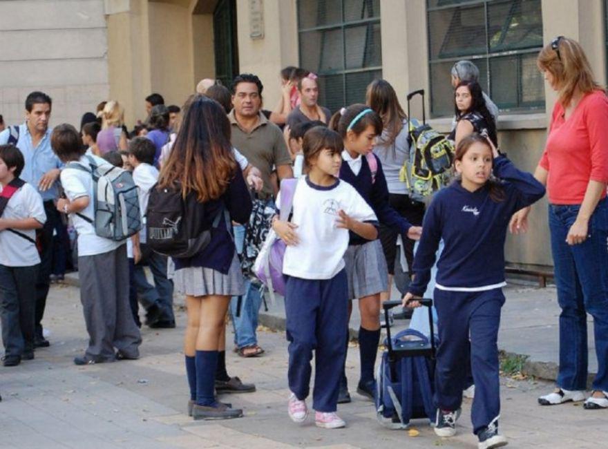 multimedia.normal.a08e5bb42c3fa930.636f6c6567696f73207072697661646f735f6e6f726d616c2e6a7067