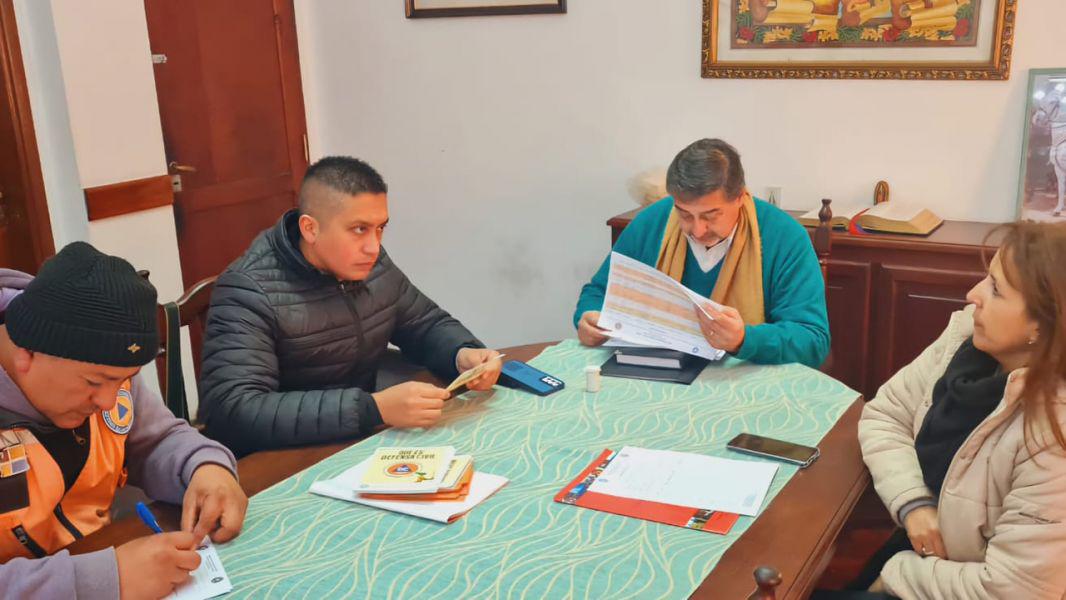 12981-defensa-civil-formara-sobre-reduccion-de-riesgo-ante-eventos-adversos-a-agentes-preventores-de-metan