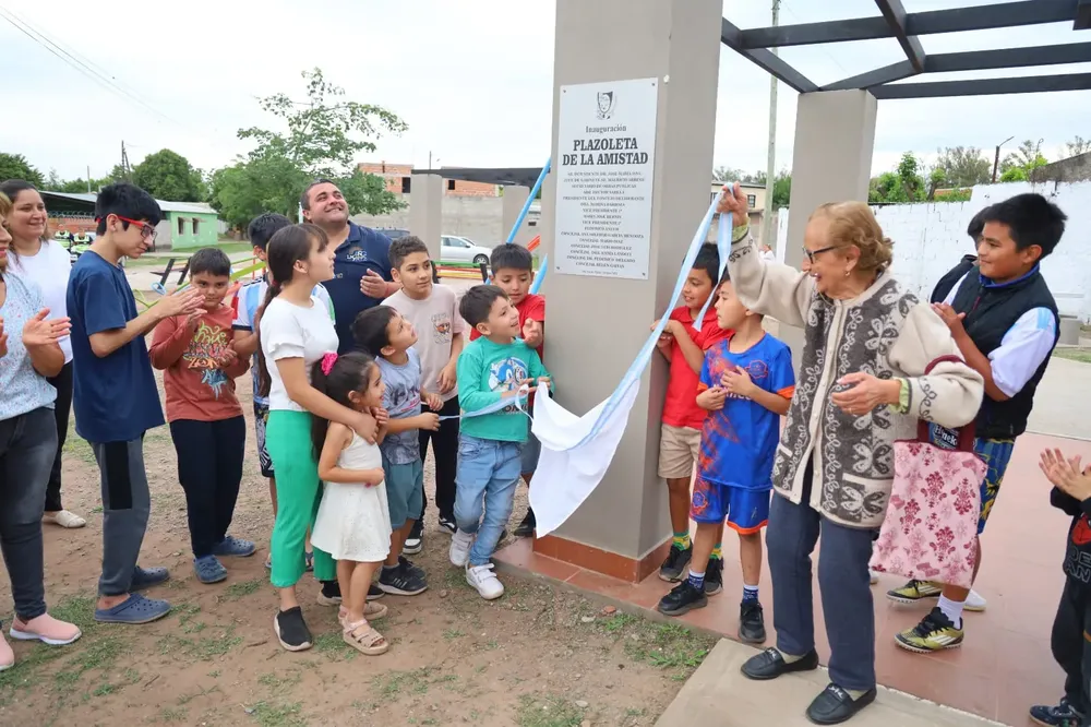 464642753_863893572596335_1907962130532200675_n