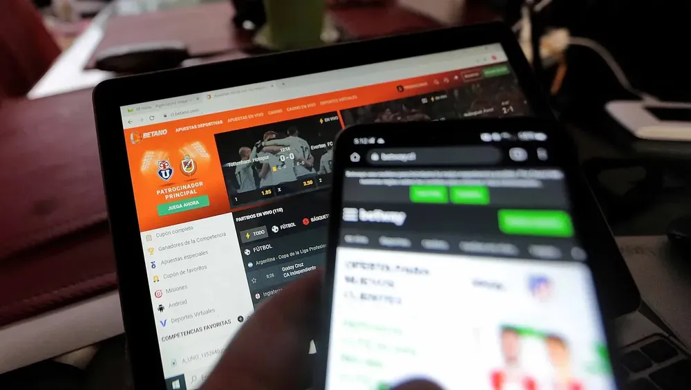 multimedia.grande.8aef2bb8fcd8cf7e.YXB1ZXN0YXMtanVlZ28tb25saW5lLWlsZWdhbF9ncmFuZGUud2VicA==