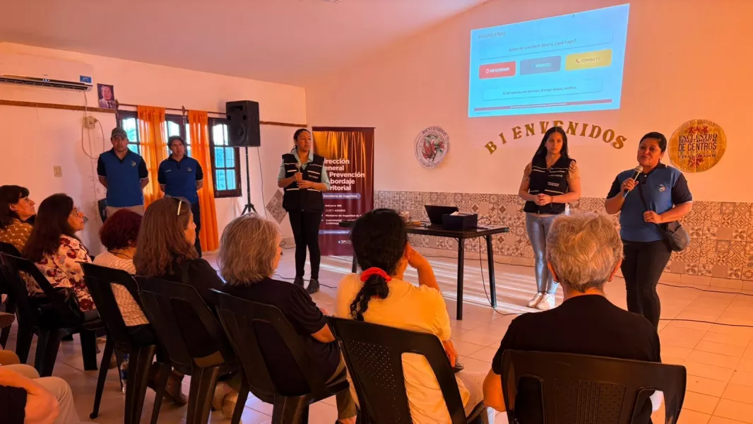 109780-adultos-mayores-de-el-quebrachal-y-joaquin-v-gonzalez-fueron-capacitados-sobre-prevencion-de-estafas-virtuales