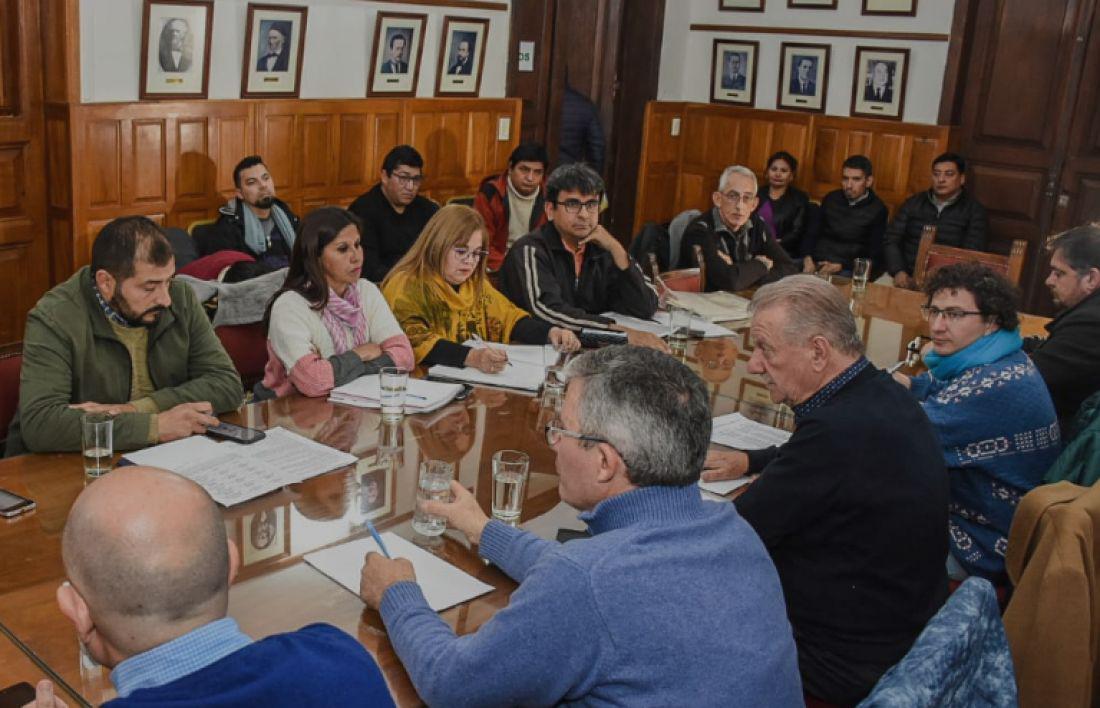 108340-este-miercoles-se-dara-una-reunion-clave-por-las-paritarias-docentes-en-salta