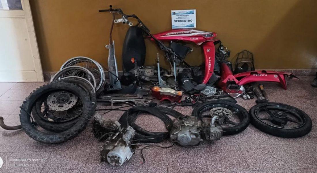 114514-detuvieron-a-una-banda-delictiva-que-robaba-motos-y-vendia-sus-partes