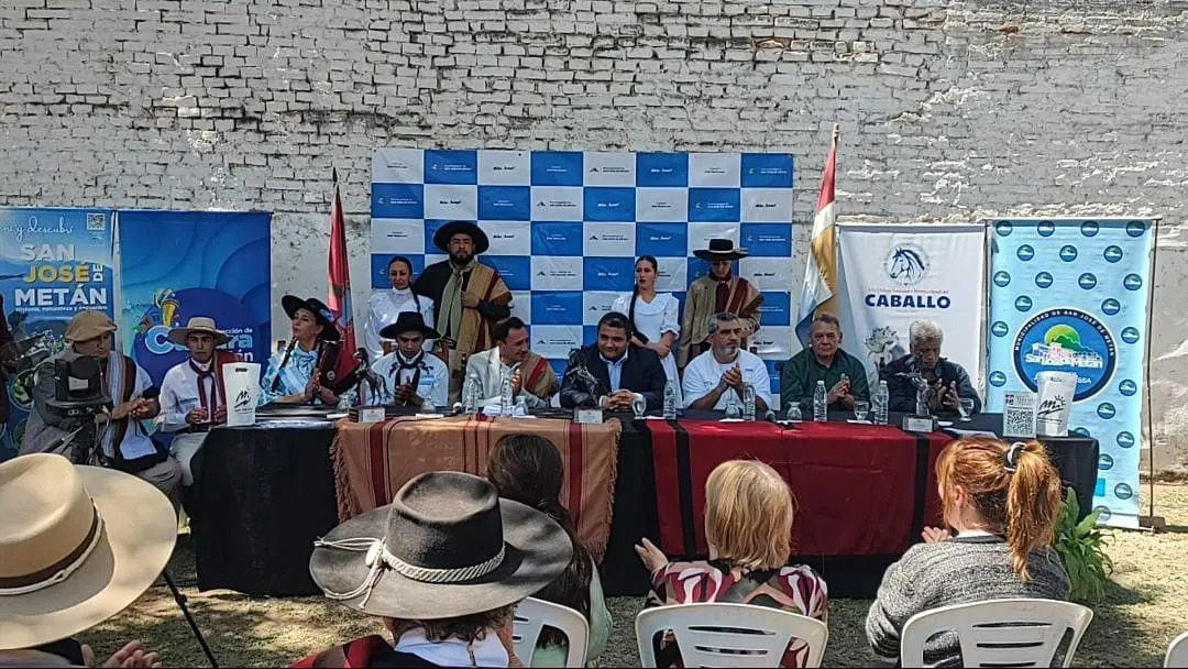 2e59c238-16d2-4daf-8b2a-418a5bbb76ae