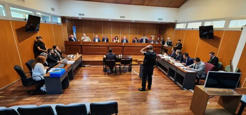 multimedia.normal.aa528b9408774590.cGFyaXNpX25vcm1hbC53ZWJw