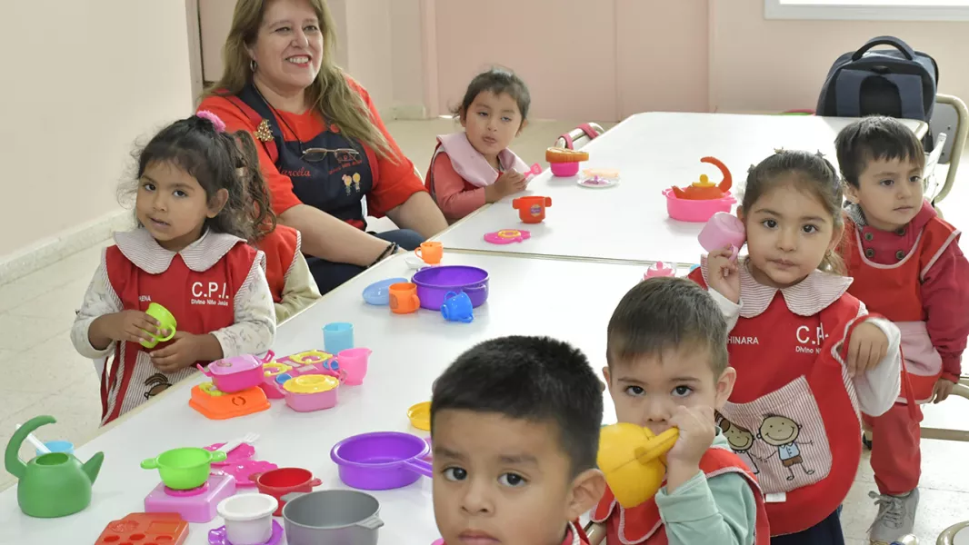 16662-saenz-inauguro-en-metan-un-renovado-centro-de-primera-infancia-que-duplica-la-atencion-y-beneficia-a-120-ninios