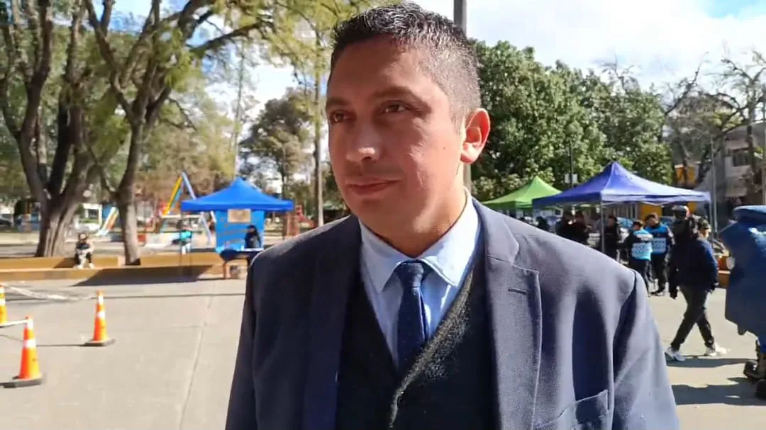 1f6a1581-6965-439c-a520-01933b6de1f3