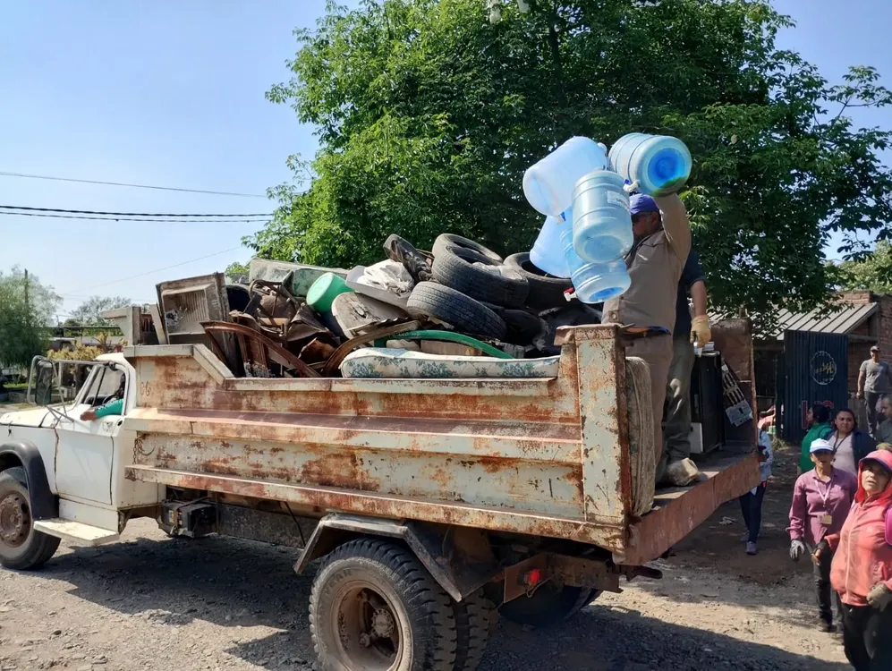 465219299_867066738945685_4985368483336644772_n