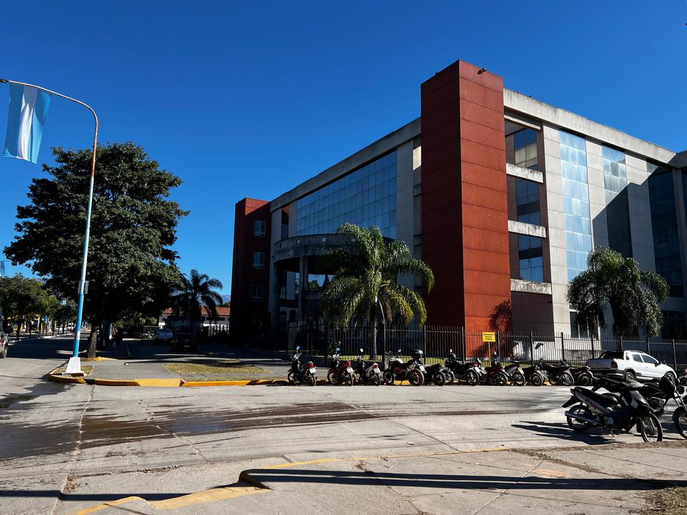 tribunales metan perfil